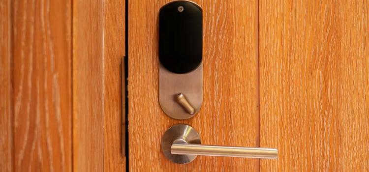 Automatic Locking Door Knob Temple City